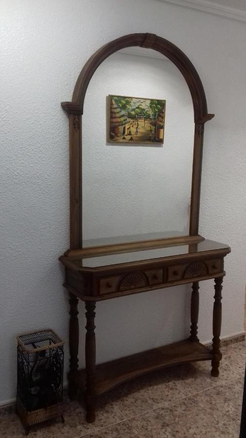 Apartamento El Misteri Elche Bagian luar foto