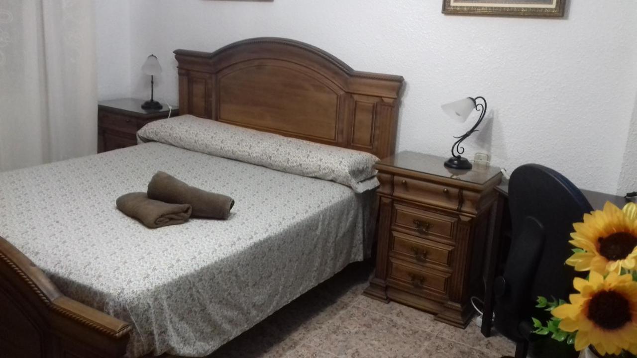 Apartamento El Misteri Elche Bagian luar foto